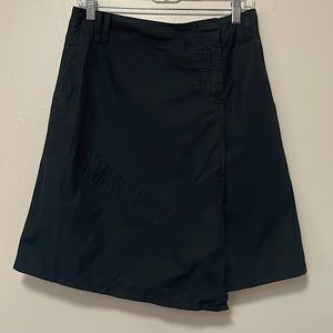 Anthropology Sitwell black skirt. Sz 4